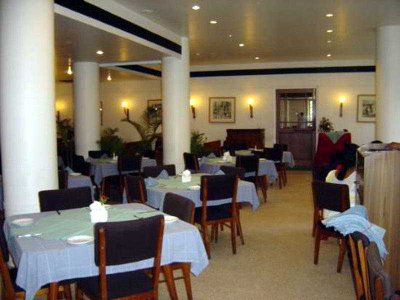 Grand Hotel Kochi Eksteriør bilde